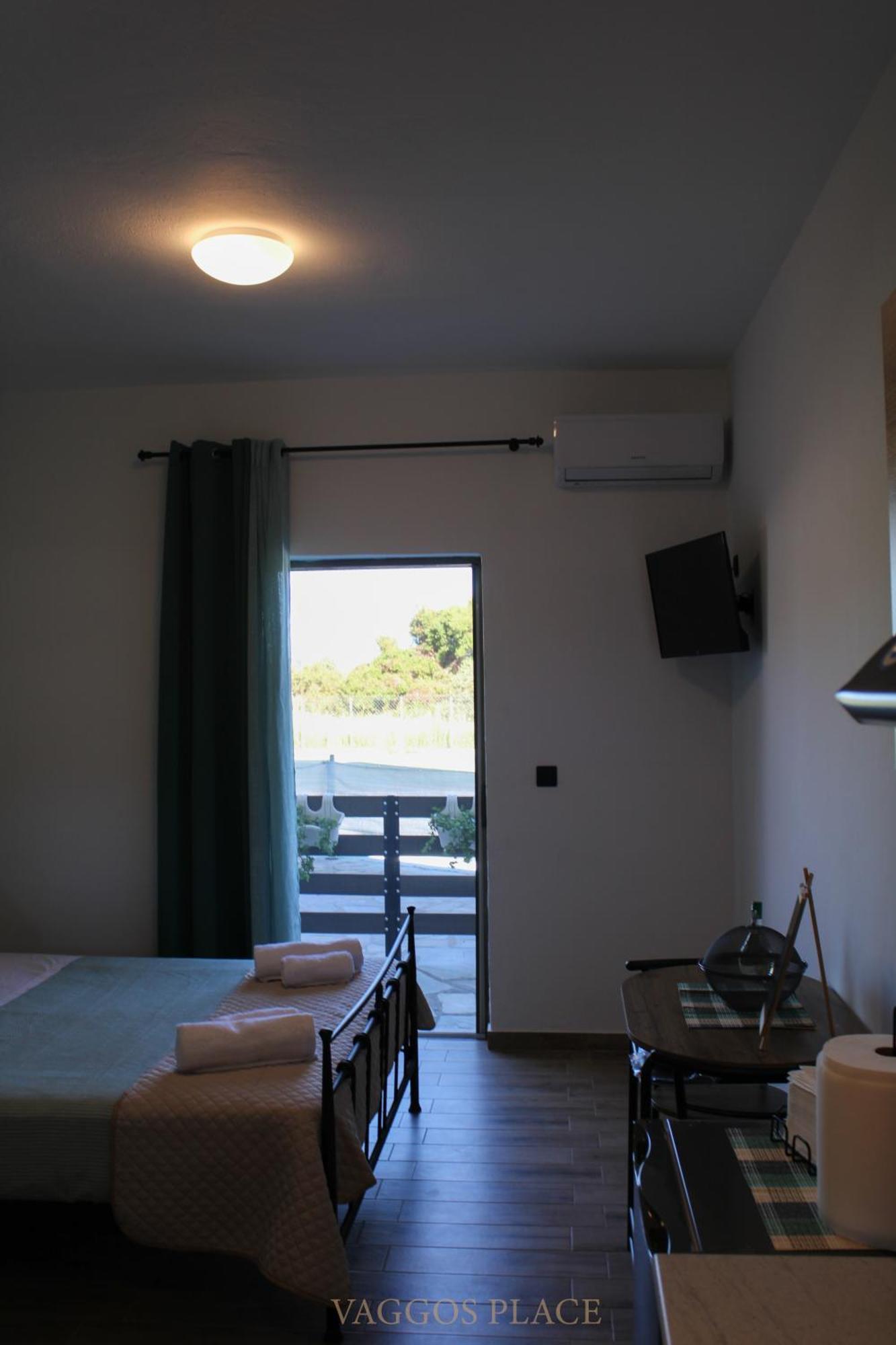 Vaggos Place Apartment Kanali (Corfu)
